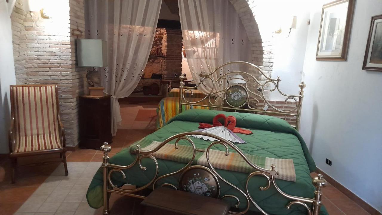 Al Cantinone Toffia Экстерьер фото